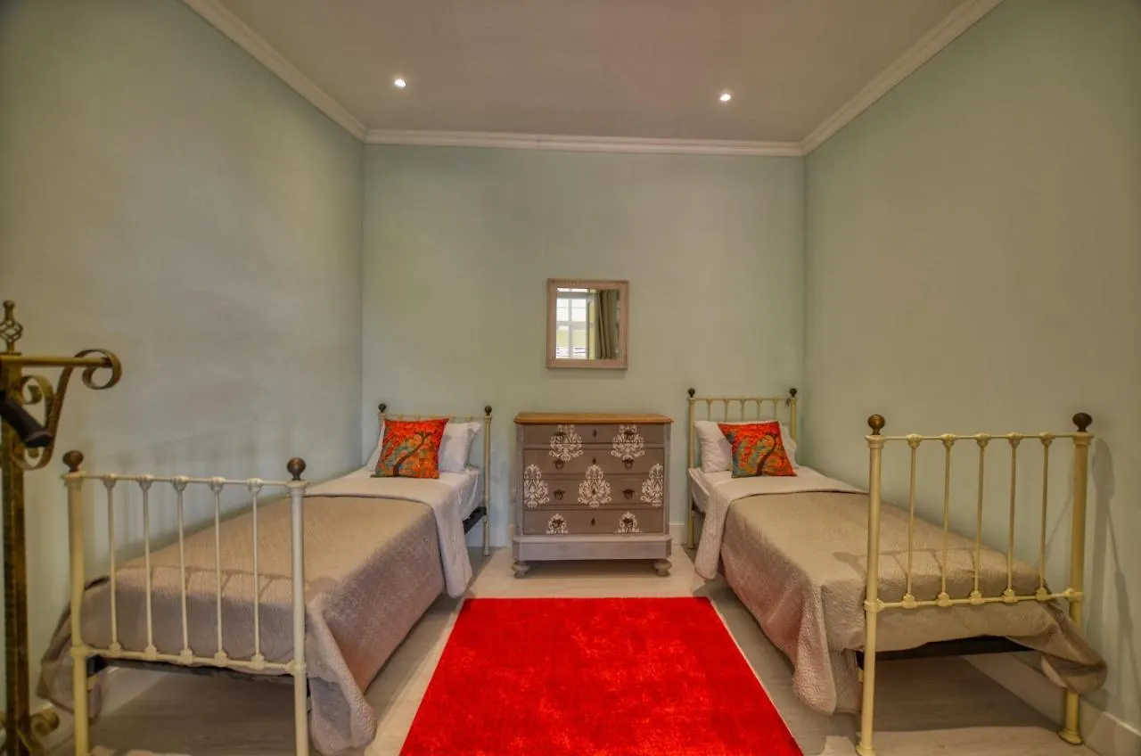 Bello Pezzo 3-Bedroom Lakeview Apartment With Shared Garden And Terrace San Siro