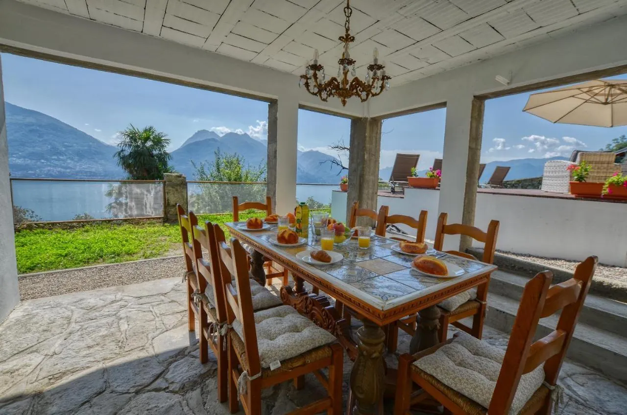 Bello Pezzo 3-Bedroom Lakeview Apartment With Shared Garden And Terrace San Siro